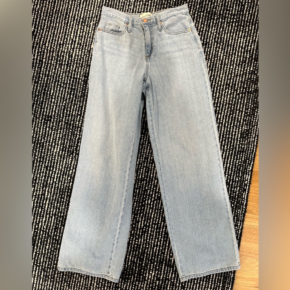 Universal Thread - boyfriend jeans - Picture 2 of 4